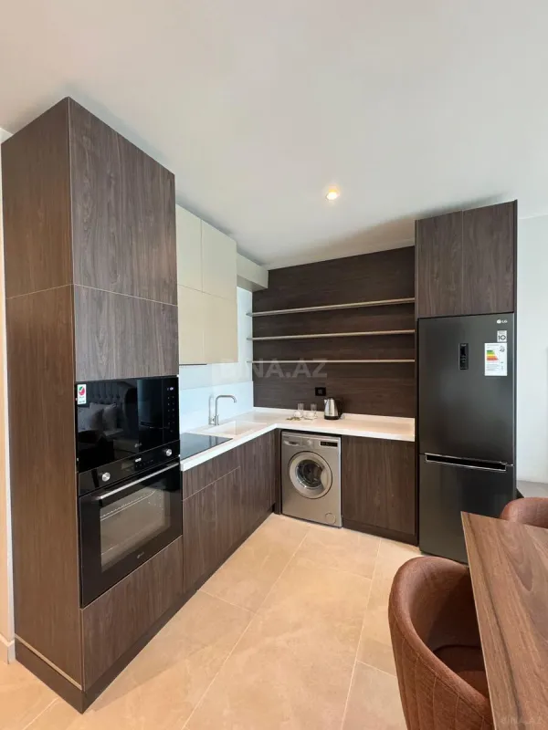 Satılır 1 otaqlı mənzil 57 m²