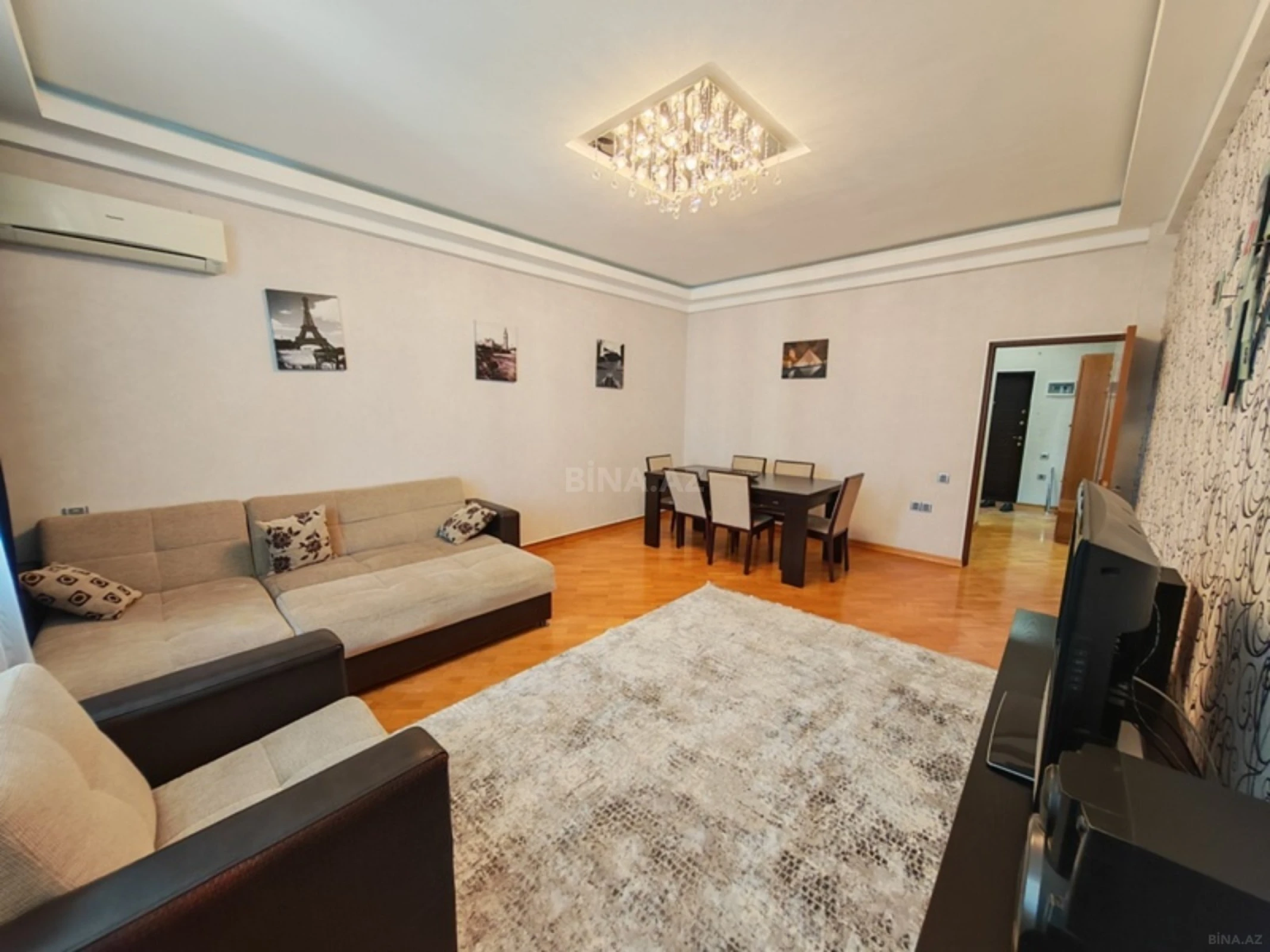 Kirayə verilir 2 otaqlı mənzil 83 m²
