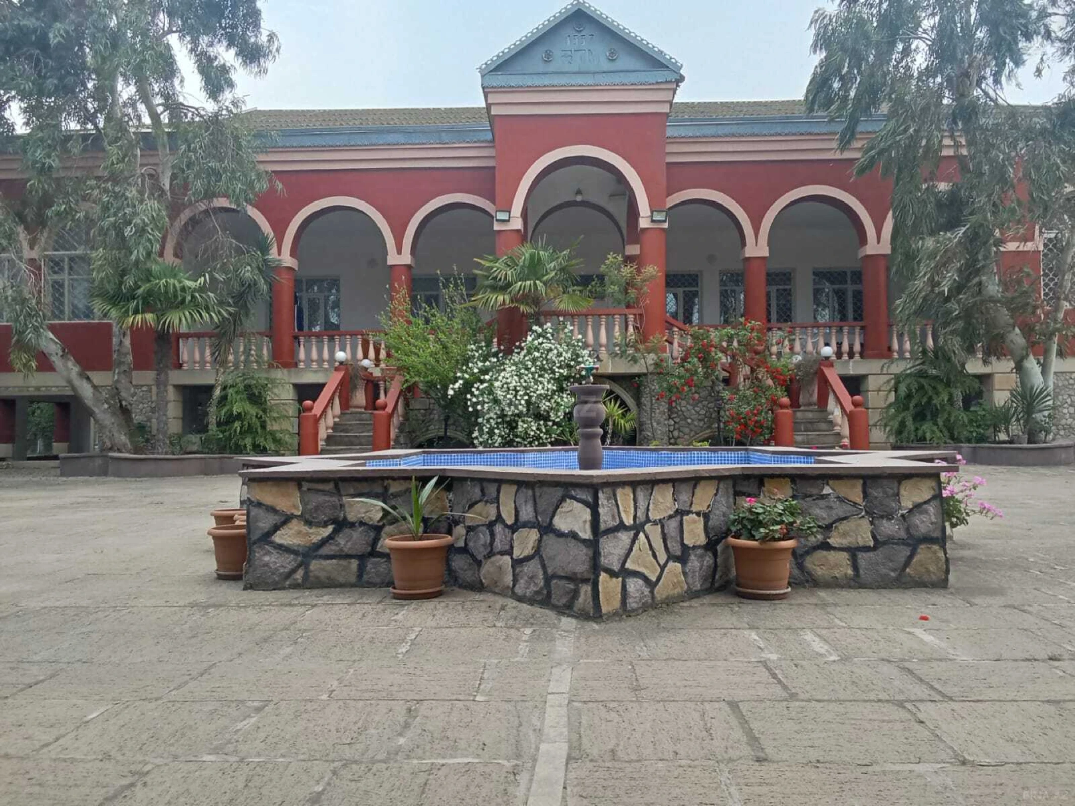 Kirayə verilir 5 otaqlı həyət evi 200 m²