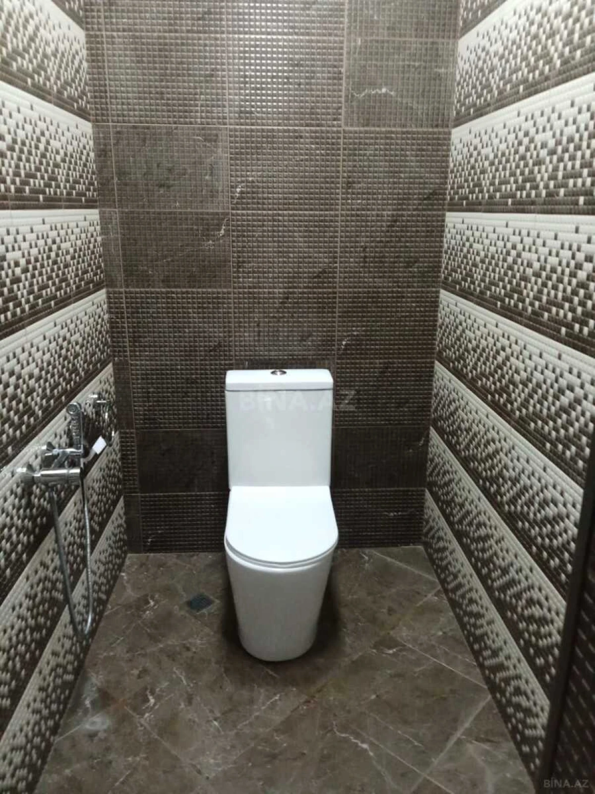 Kirayə verilir 5 otaqlı həyət evi 200 m²