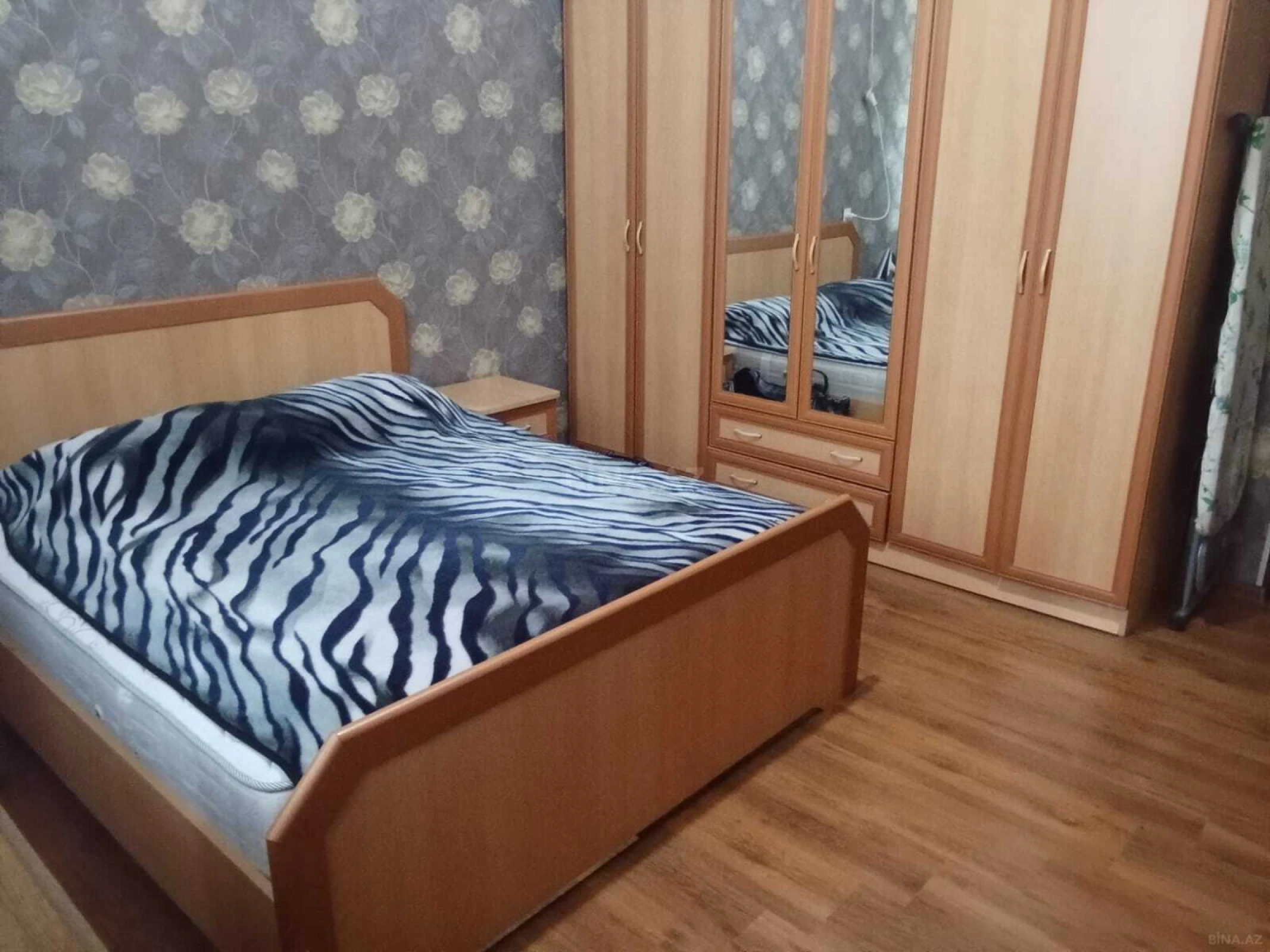 Kirayə verilir 5 otaqlı həyət evi 200 m²