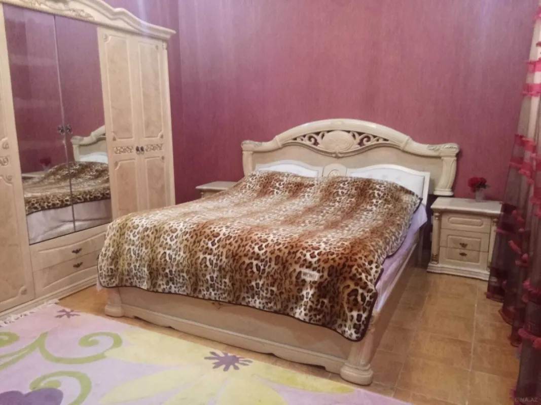 Kirayə verilir 5 otaqlı həyət evi 200 m²