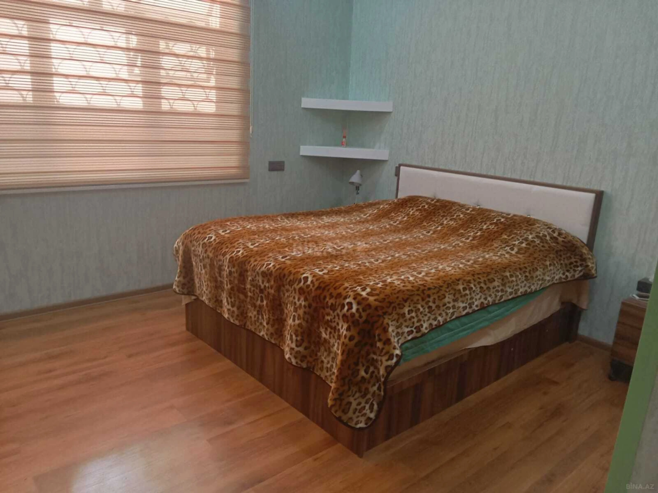 Kirayə verilir 5 otaqlı həyət evi 200 m²