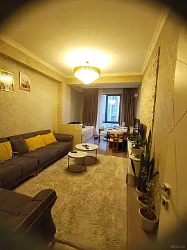Satılır 3 otaqlı mənzil 120 m²