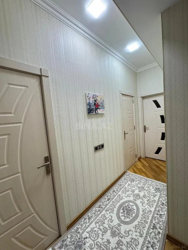 Satılır 3 otaqlı mənzil 102 m²