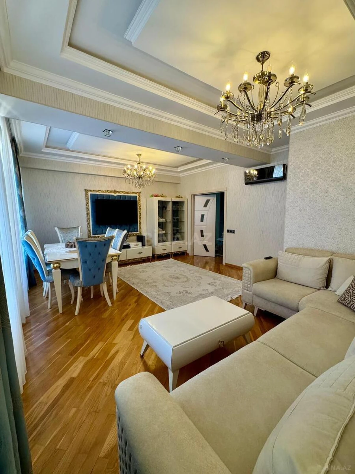 Satılır 3 otaqlı mənzil 102 m²