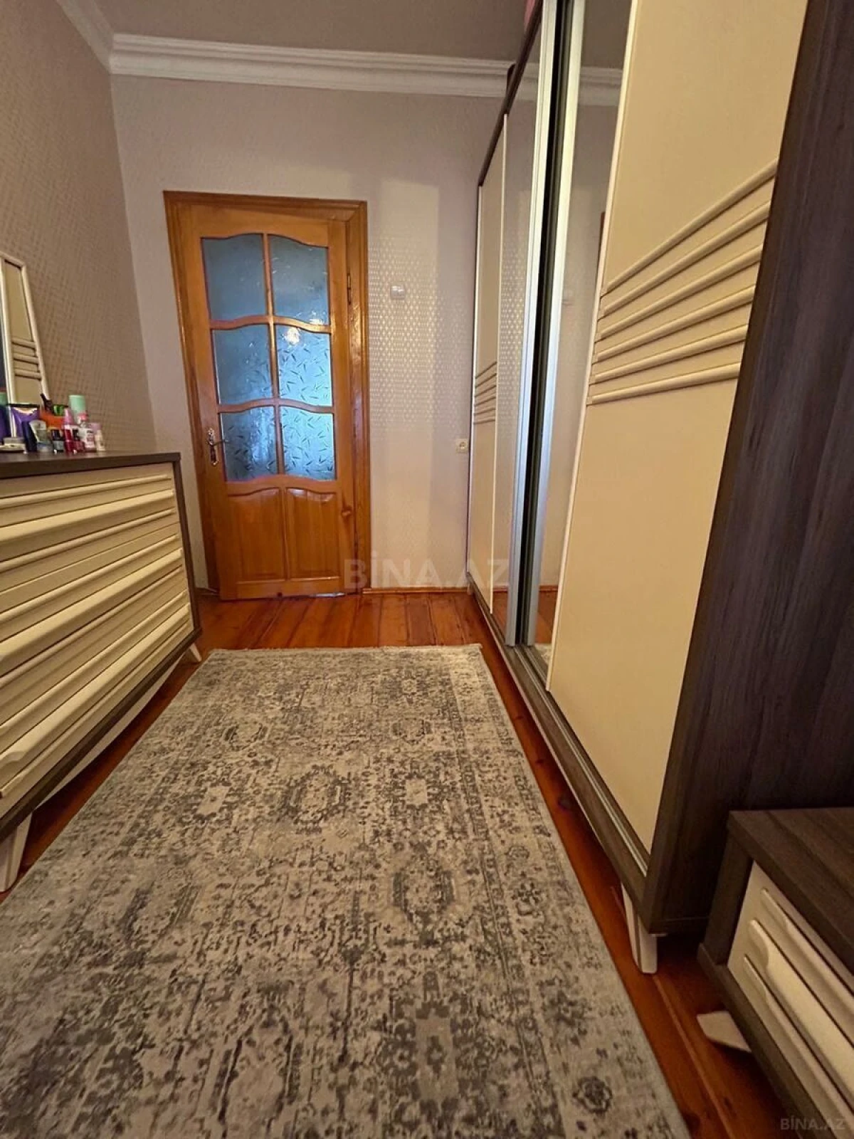 Satılır 2 otaqlı mənzil 55 m²