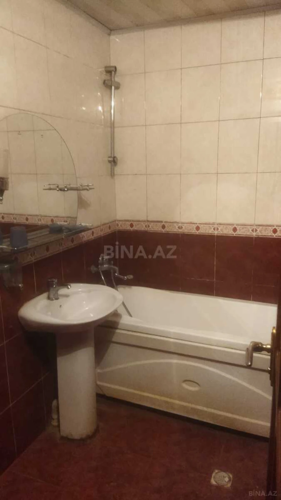 Satılır 2 otaqlı mənzil 60 m²