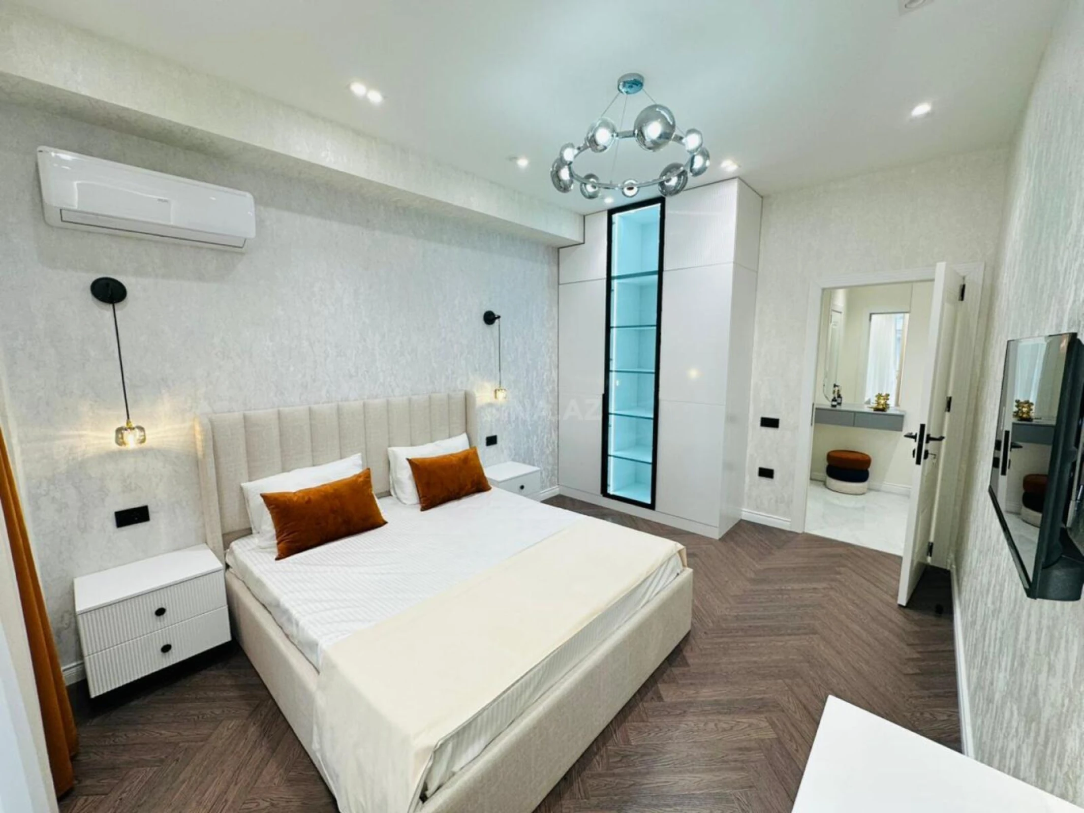 Satılır 2 otaqlı mənzil 58 m²