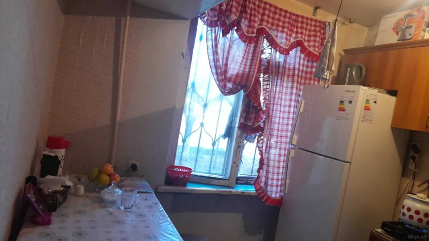 Satılır 1 otaqlı mənzil 30 m²