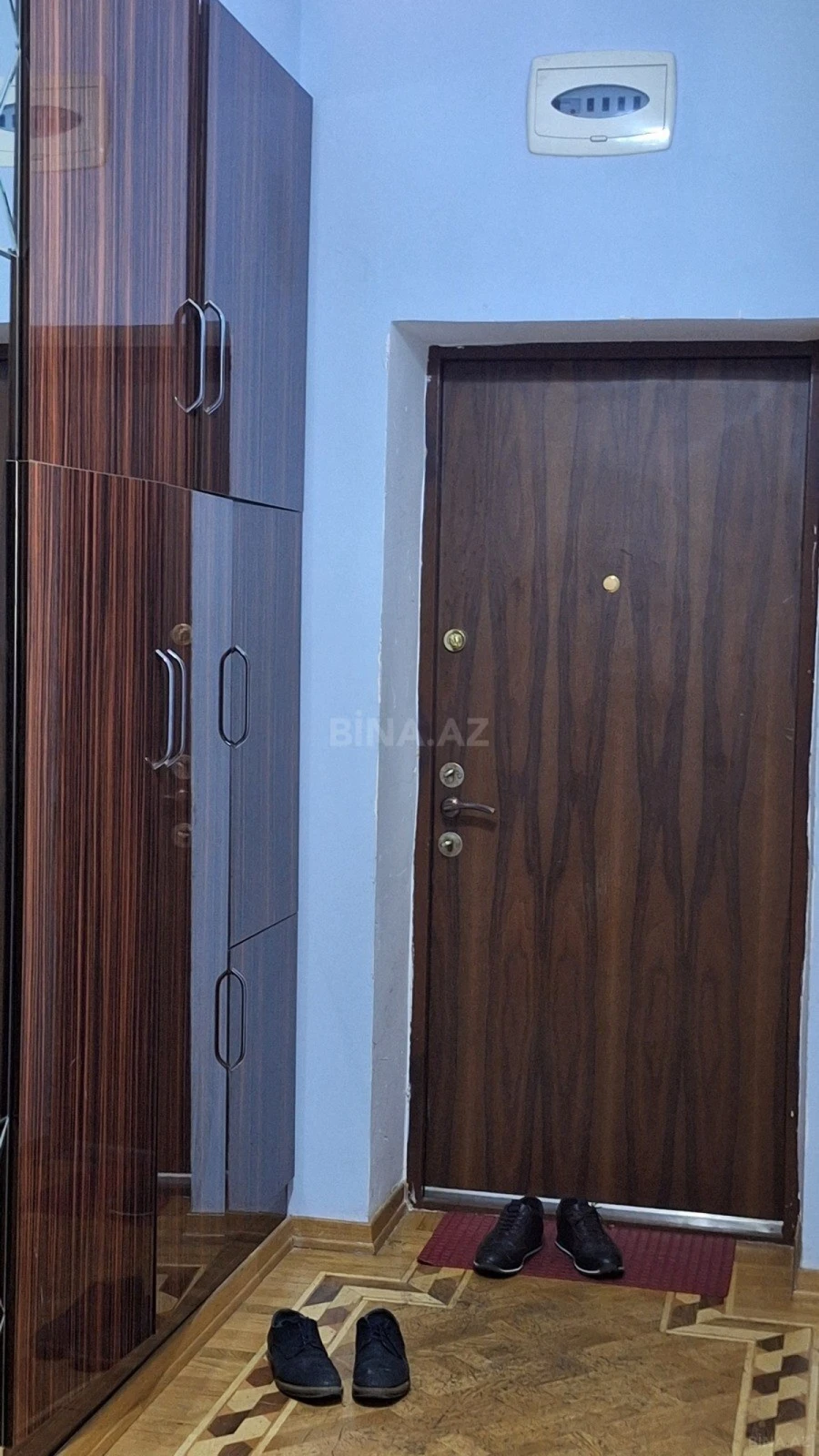 Satılır 2 otaqlı mənzil 85 m²