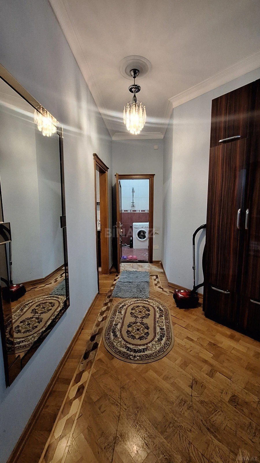 Satılır 2 otaqlı mənzil 85 m²