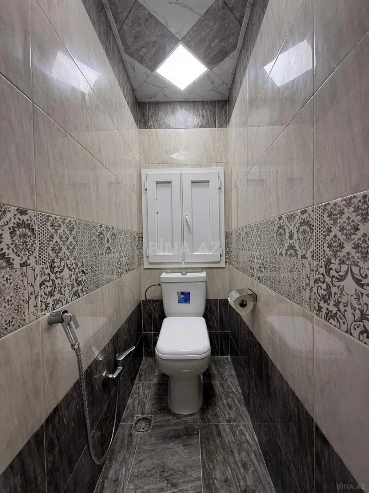 Satılır 2 otaqlı mənzil 60 m²