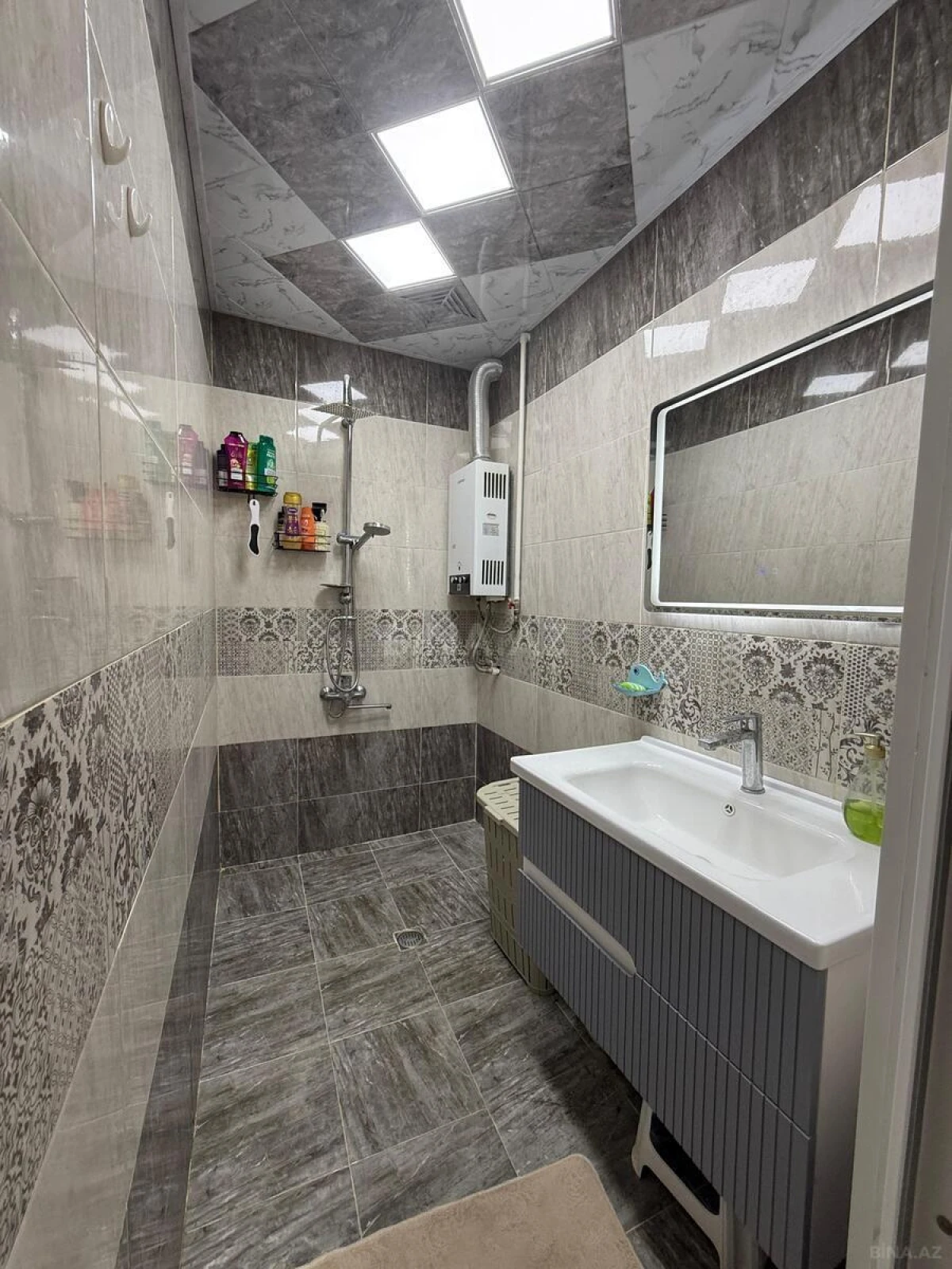 Satılır 2 otaqlı mənzil 60 m²