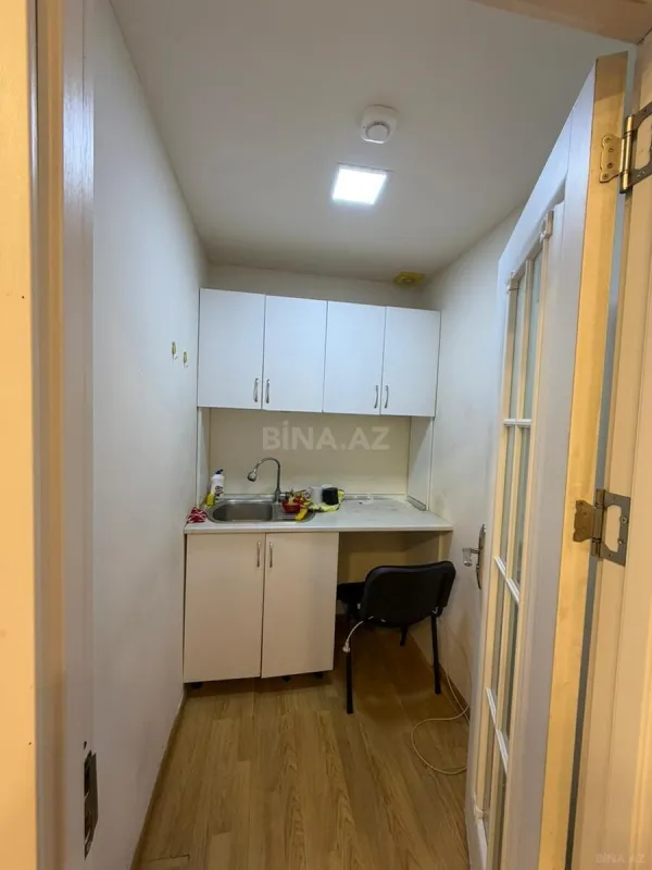 Kirayə verilir 1 otaqlı ofis 40 m²