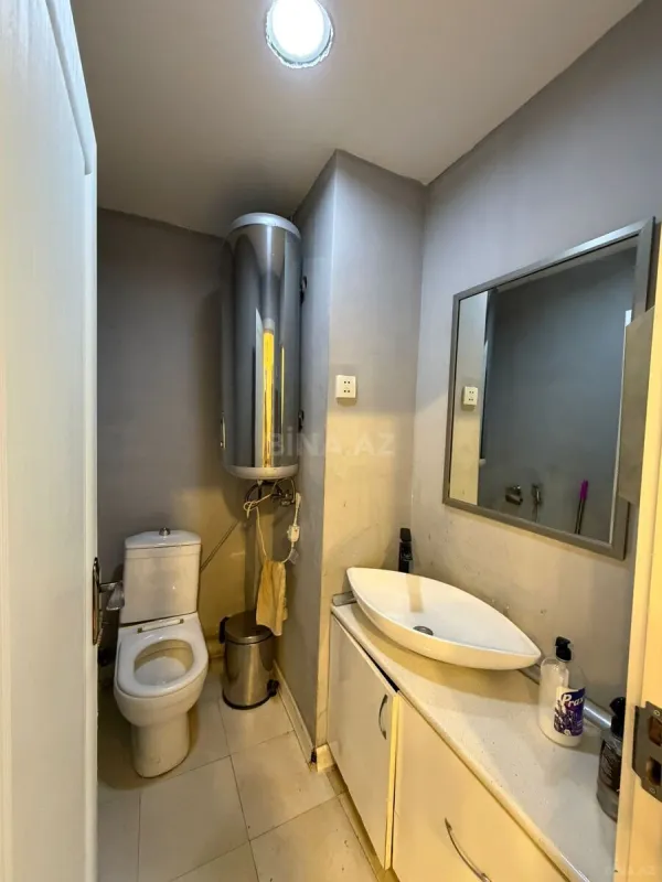 Kirayə verilir 1 otaqlı ofis 40 m²