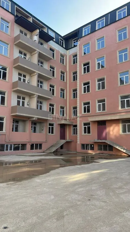 Satılır 1 otaqlı mənzil 48 m²