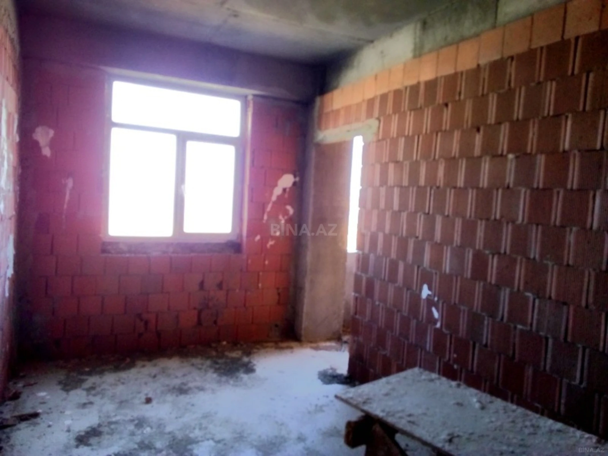Satılır 1 otaqlı mənzil 48 m²