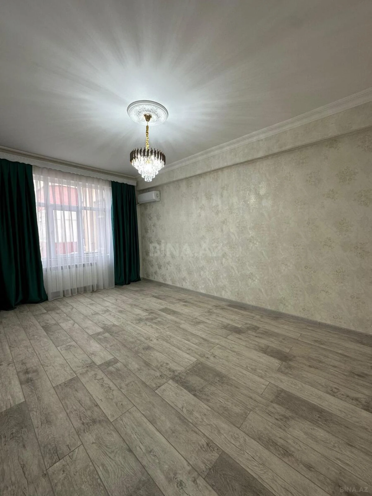 Satılır 2 otaqlı mənzil 55 m²