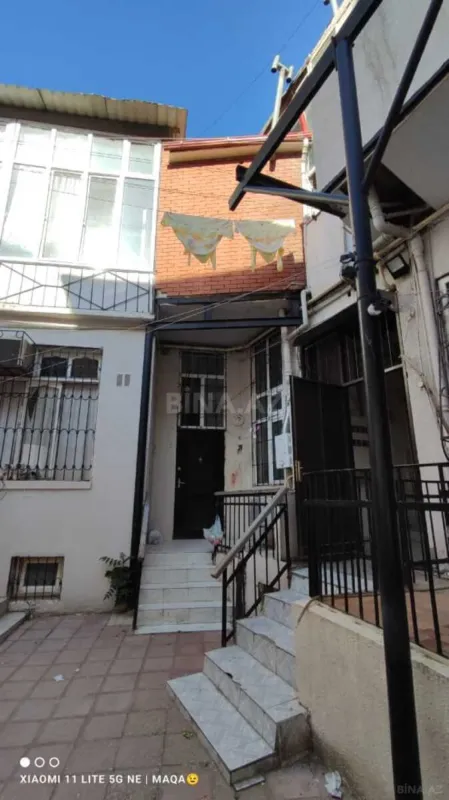 Satılır 2 otaqlı mənzil 56 m²
