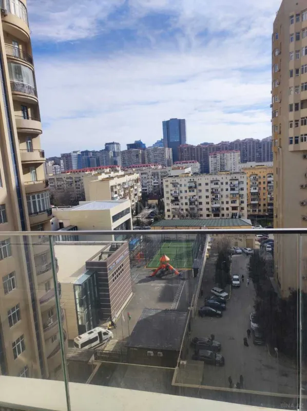 Satılır 2 otaqlı mənzil 65 m²