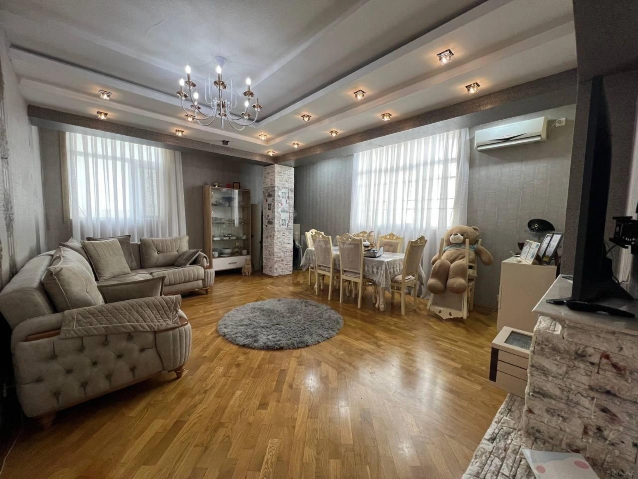 Satılır 3 otaqlı mənzil 108 m²