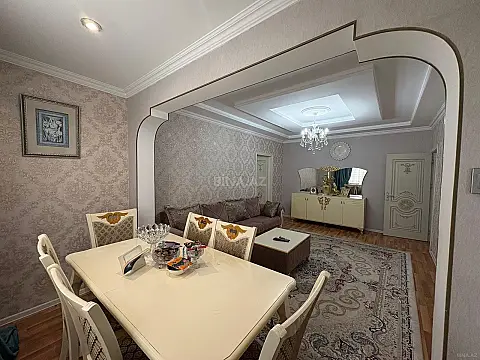 Satılır 4 otaqlı mənzil 85 m²