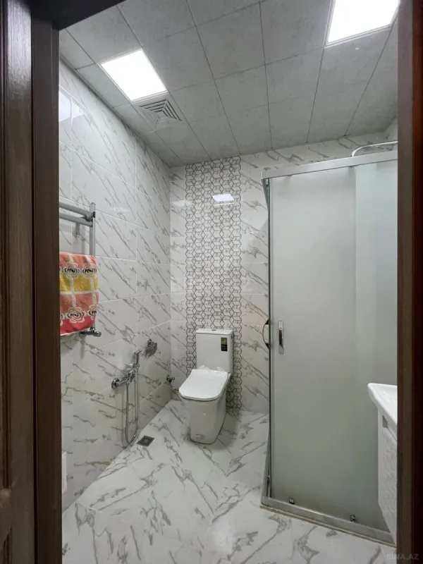 Kirayə verilir 2 otaqlı mənzil 55 m²