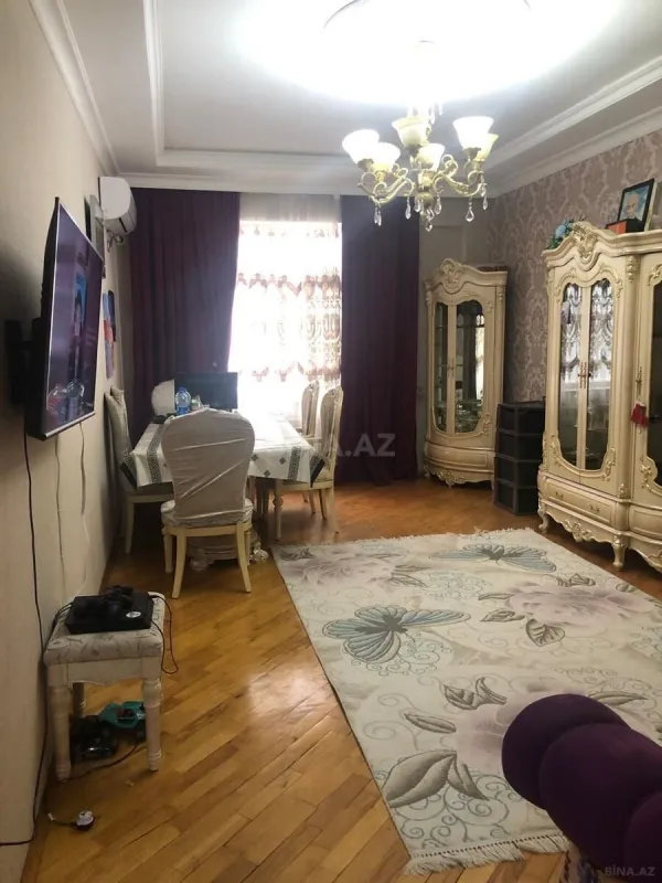 Satılır 3 otaqlı mənzil 62 m²