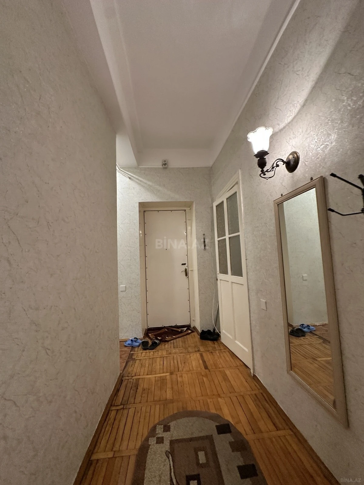 Kirayə verilir 3 otaqlı mənzil 90 m²