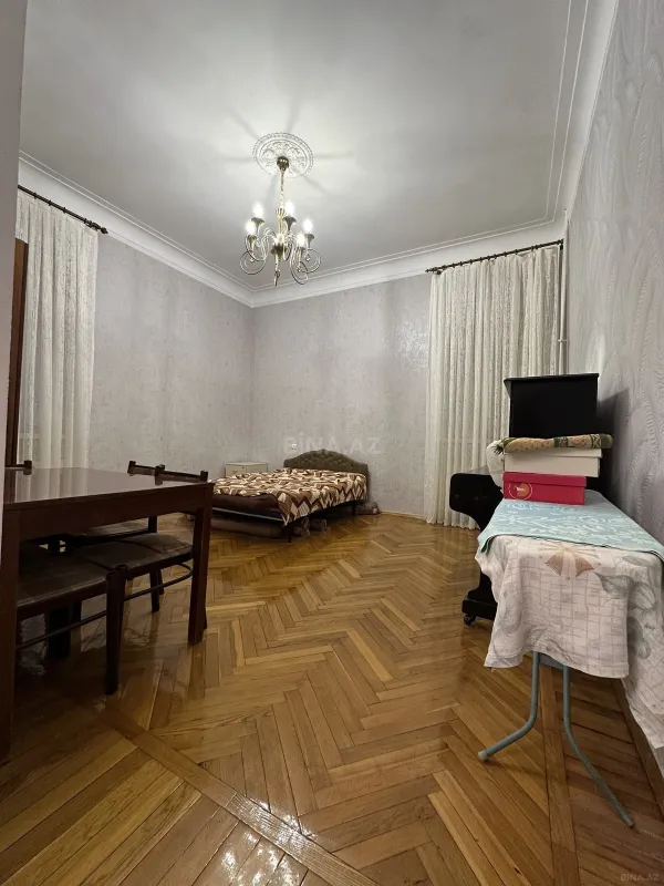 Kirayə verilir 3 otaqlı mənzil 90 m²