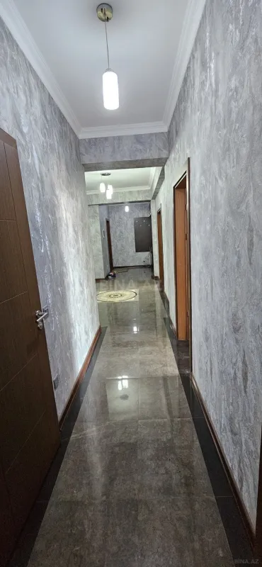 Kirayə verilir 4 otaqlı mənzil 180 m²