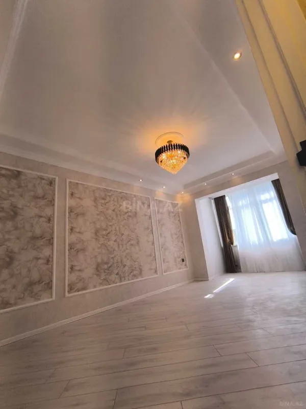 Satılır 3 otaqlı mənzil 83 m²