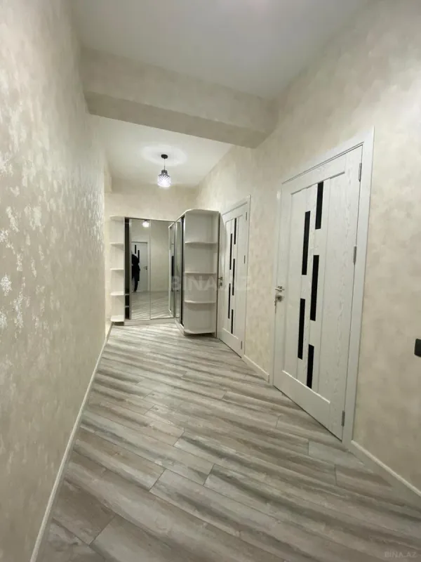 Kirayə verilir 3 otaqlı mənzil 120 m²