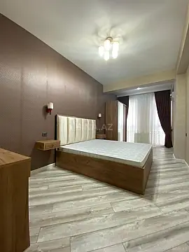 Kirayə verilir 3 otaqlı mənzil 120 m²