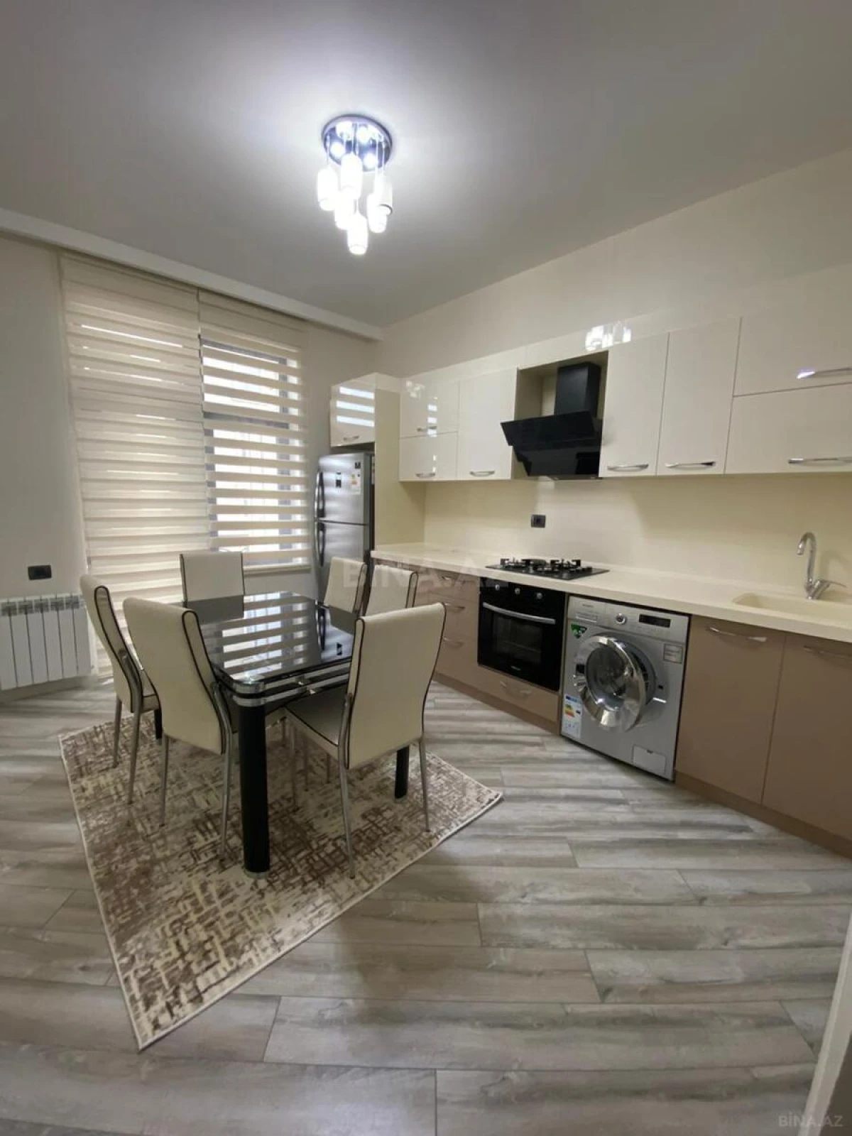 Kirayə verilir 3 otaqlı mənzil 120 m²