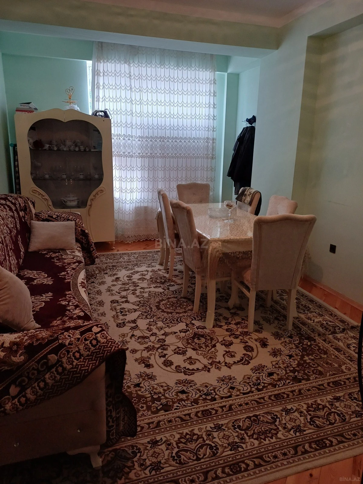 Satılır 2 otaqlı mənzil 91 m²