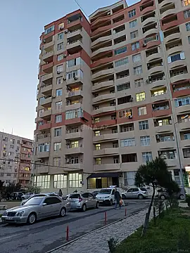 Satılır 2 otaqlı mənzil 91 m²