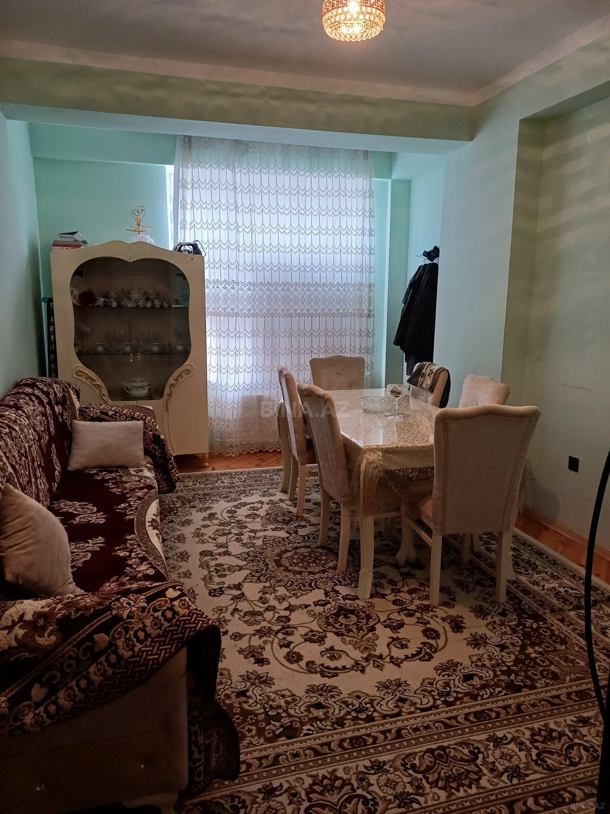 Satılır 2 otaqlı mənzil 91 m²