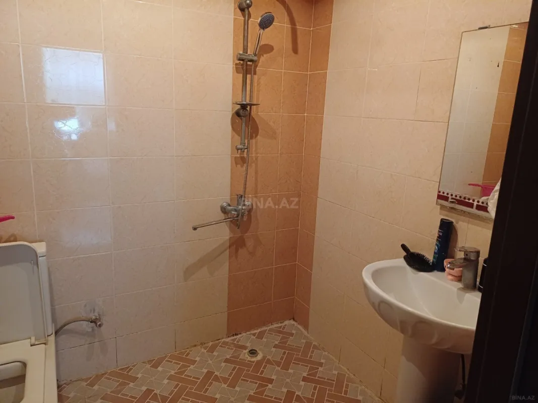 Satılır 2 otaqlı mənzil 91 m²