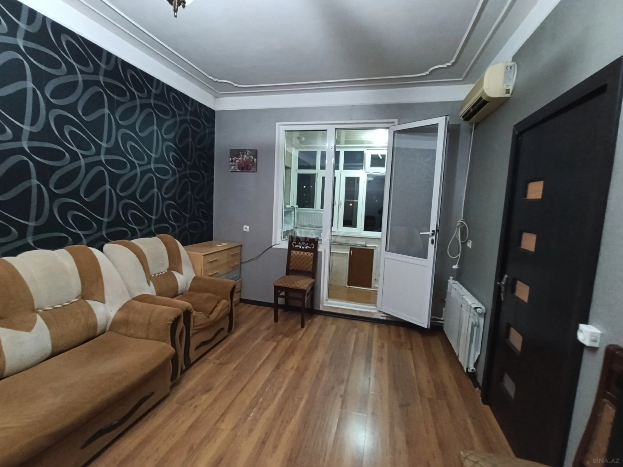 Kirayə verilir 2 otaqlı mənzil 45 m²