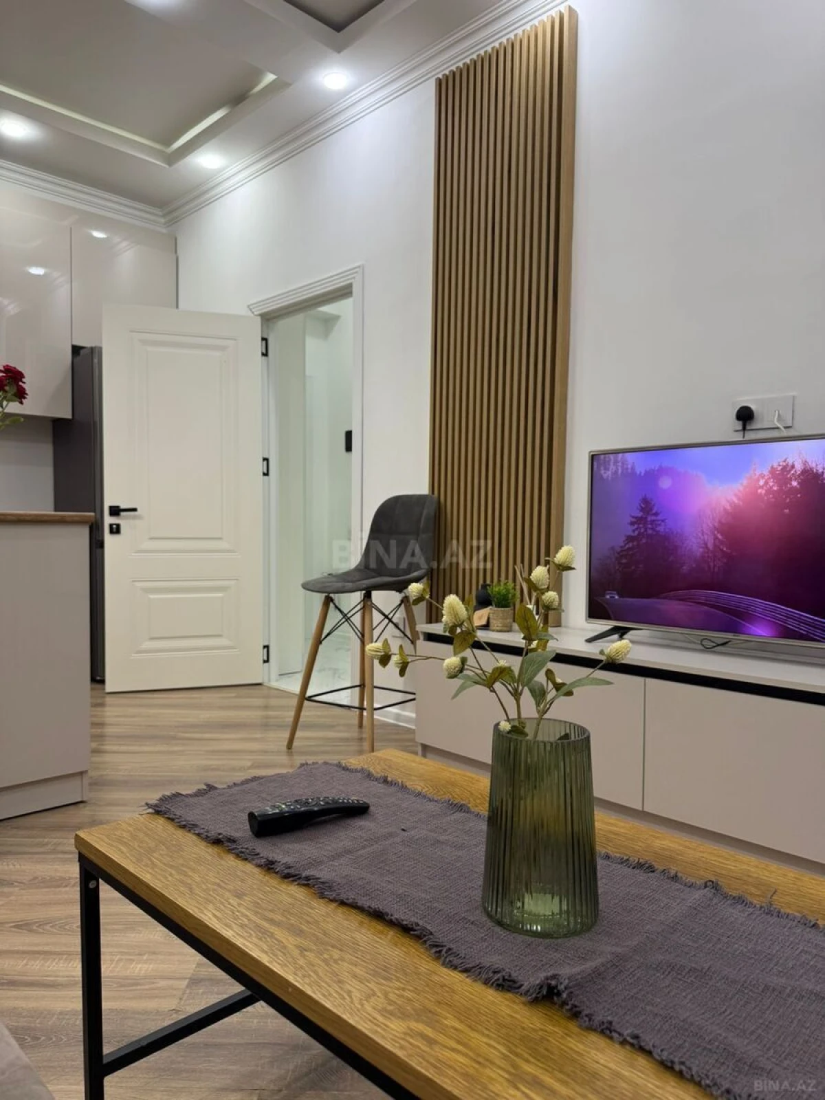 Kirayə verilir 2 otaqlı mənzil 60 m²