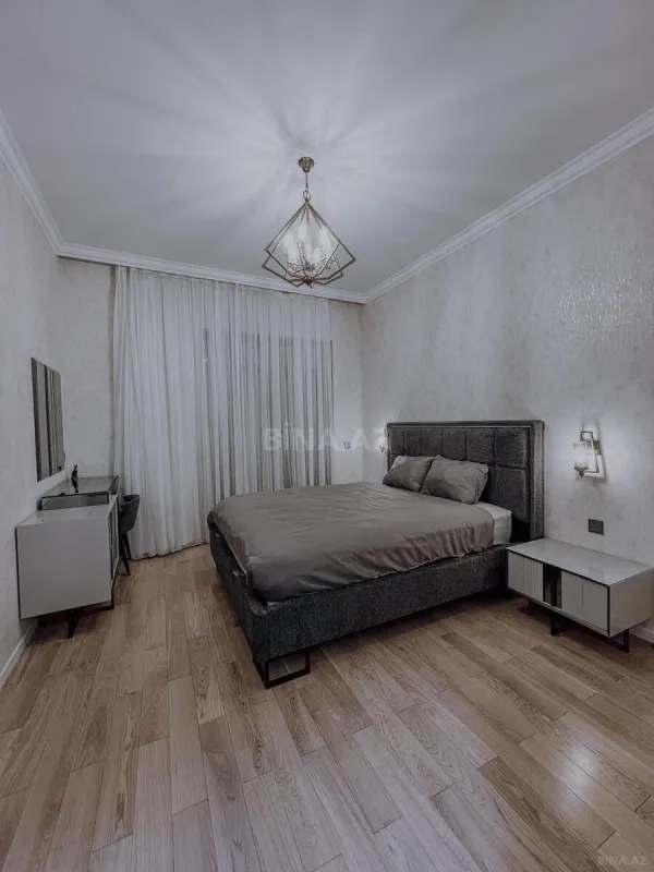 Kirayə verilir 2 otaqlı mənzil 68 m²