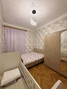 Kirayə verilir 2 otaqlı mənzil 56 m²