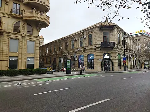 Kirayə verilir obyekt 50 m²