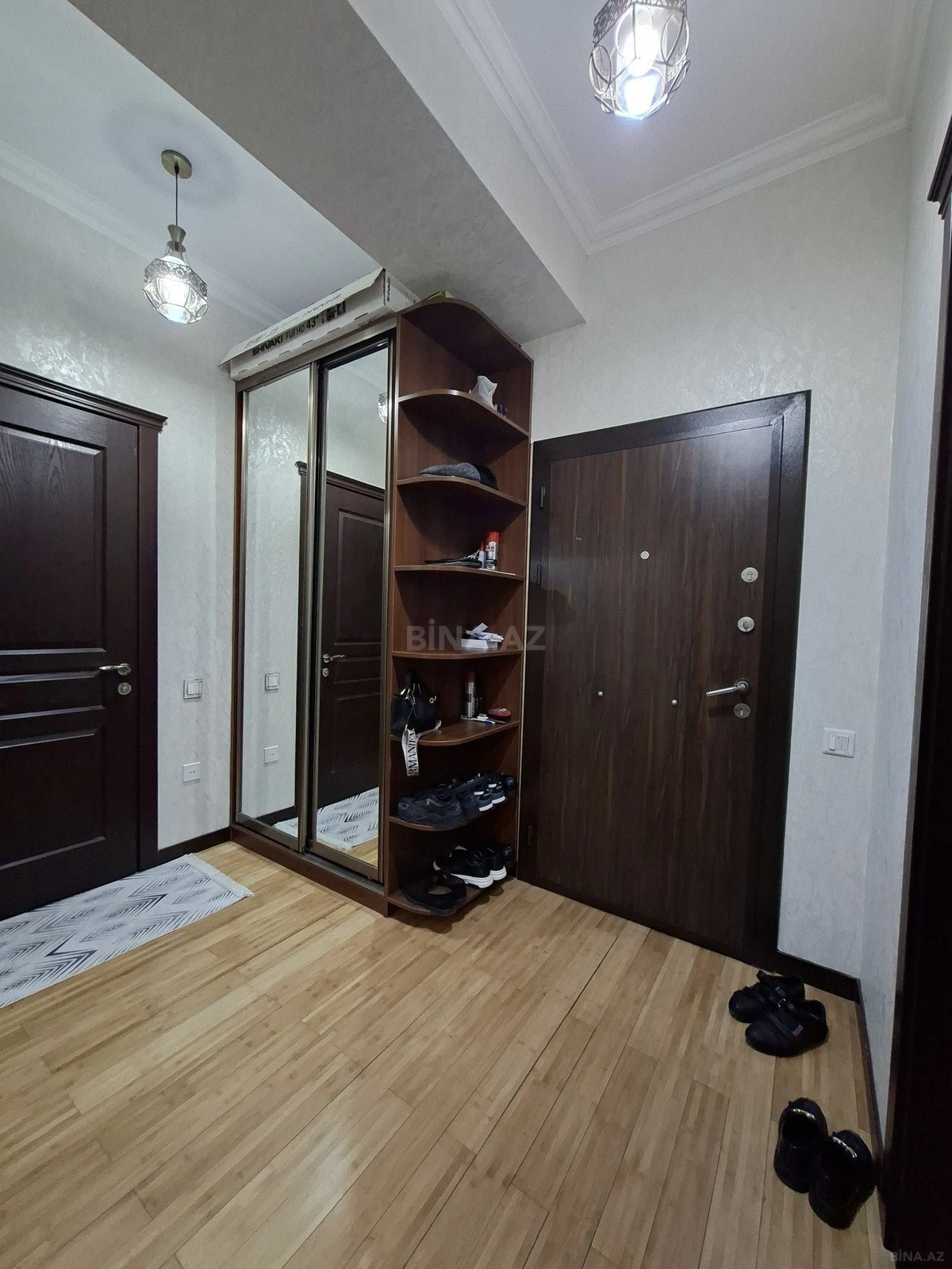 Kirayə verilir 2 otaqlı mənzil 55 m²