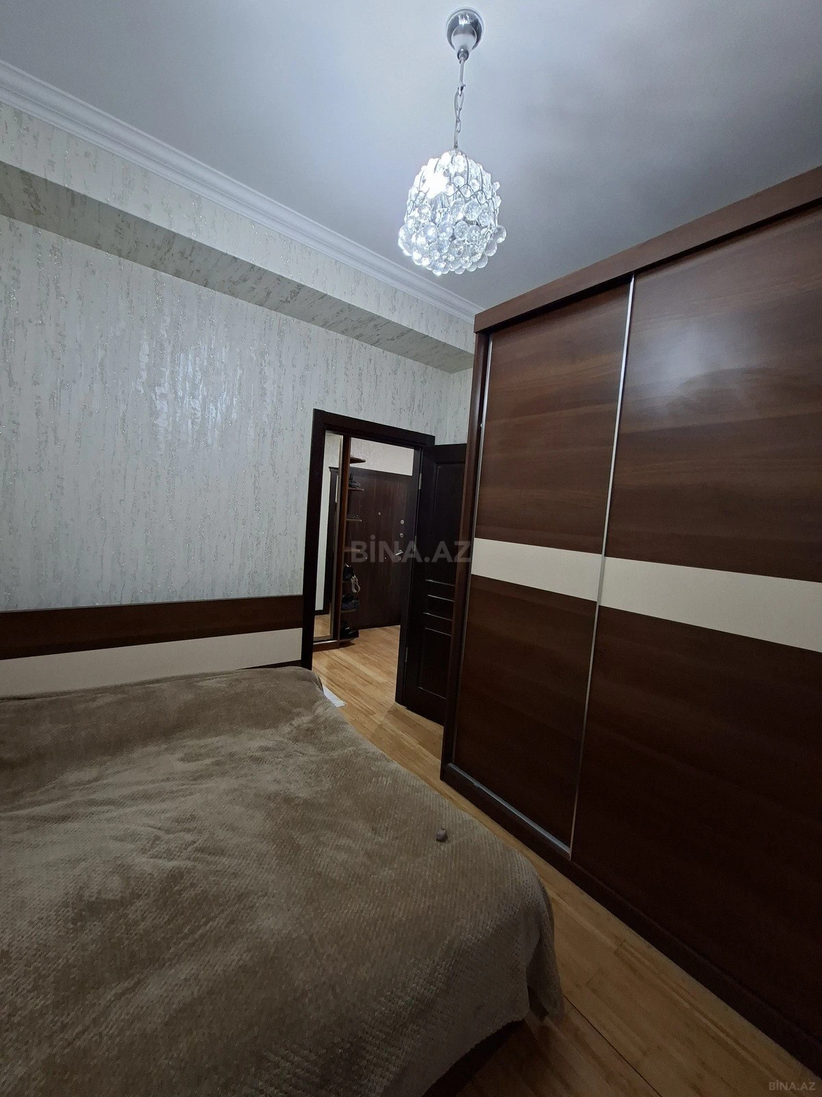 Kirayə verilir 2 otaqlı mənzil 55 m²