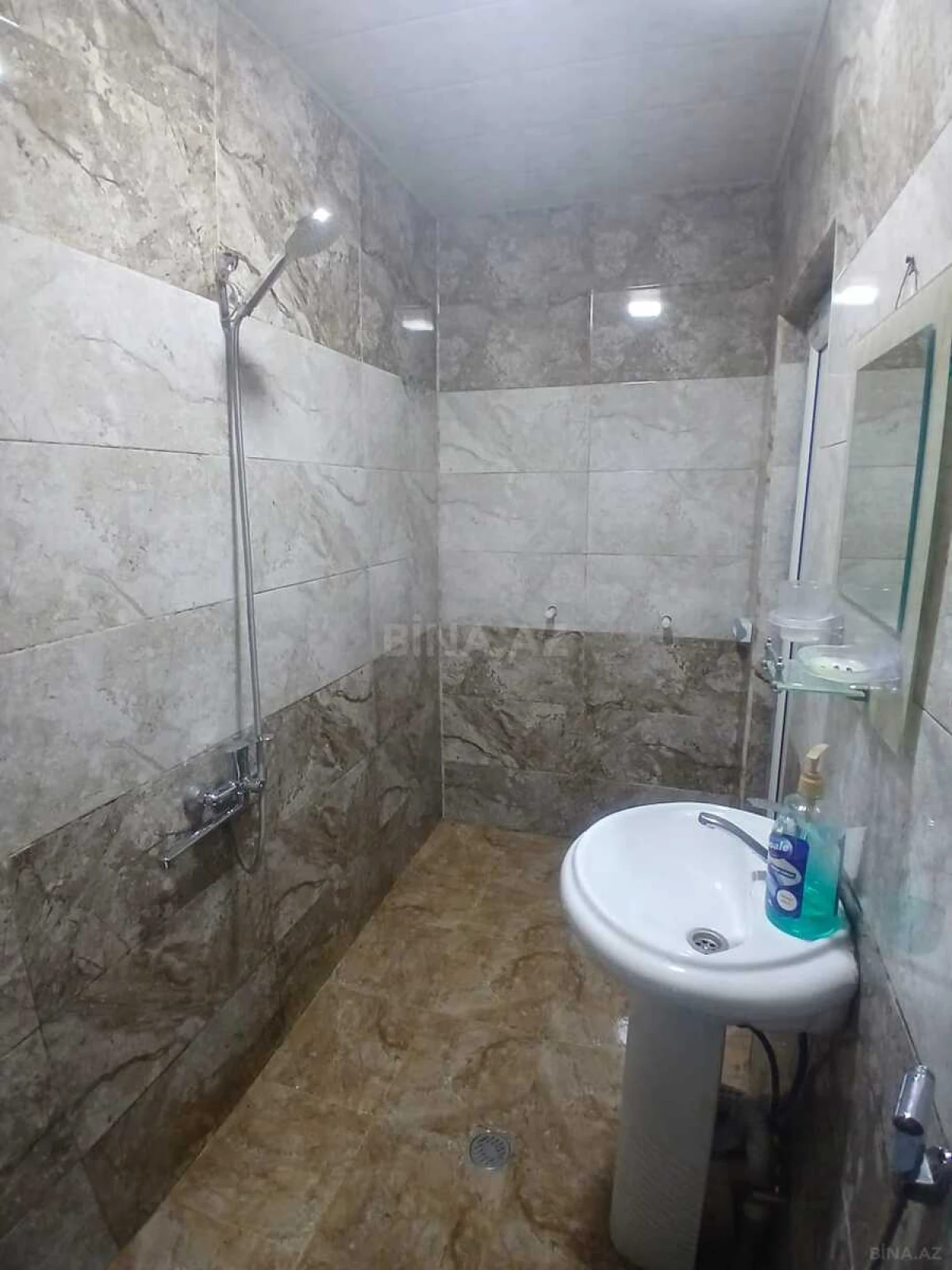 Kirayə verilir 1 otaqlı mənzil 35 m²