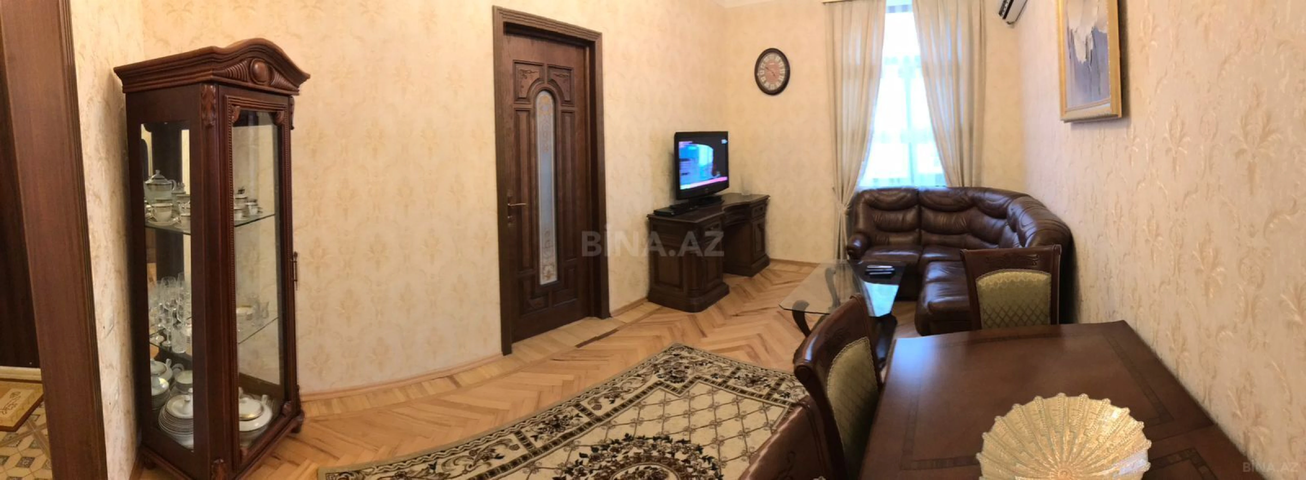 Kirayə verilir 2 otaqlı mənzil 70 m²