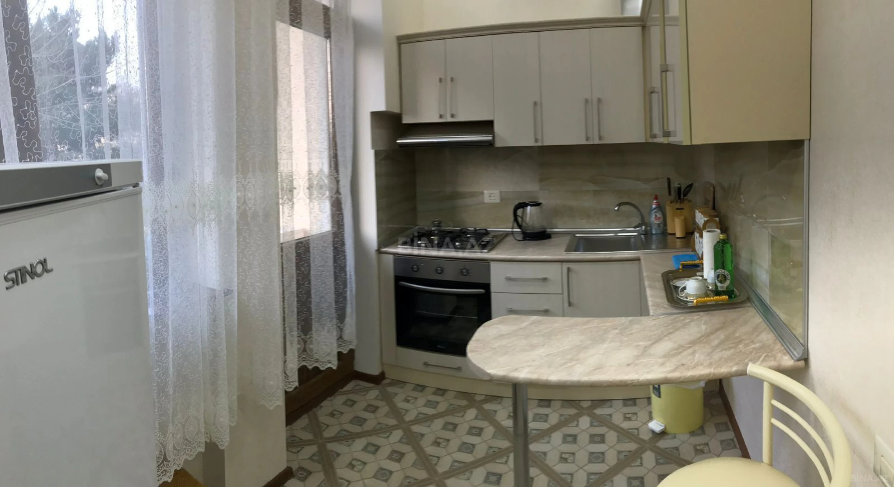 Kirayə verilir 2 otaqlı mənzil 70 m²
